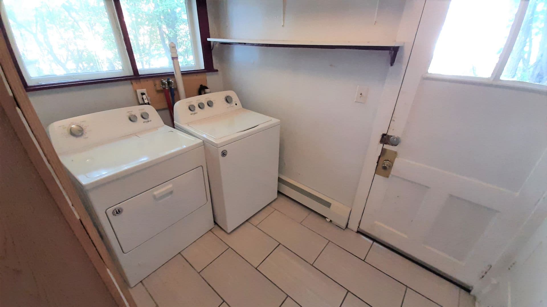 Ithaca Apartment: 105 Hudson Street