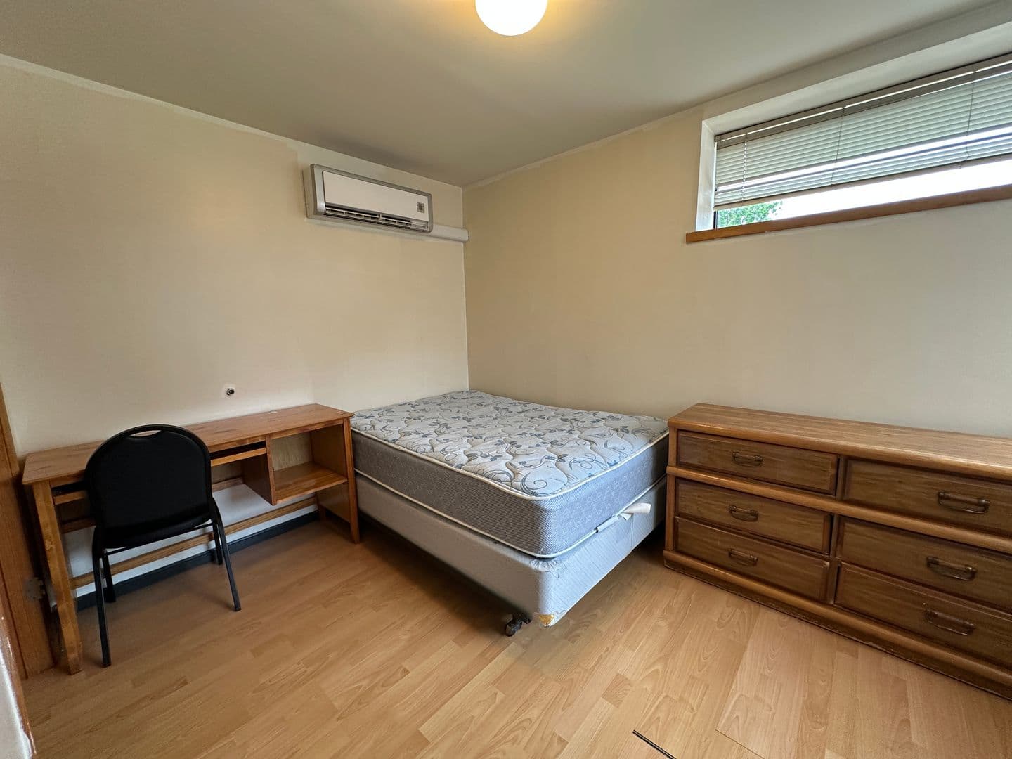 Ithaca Apartment: 211 Linden Avenue