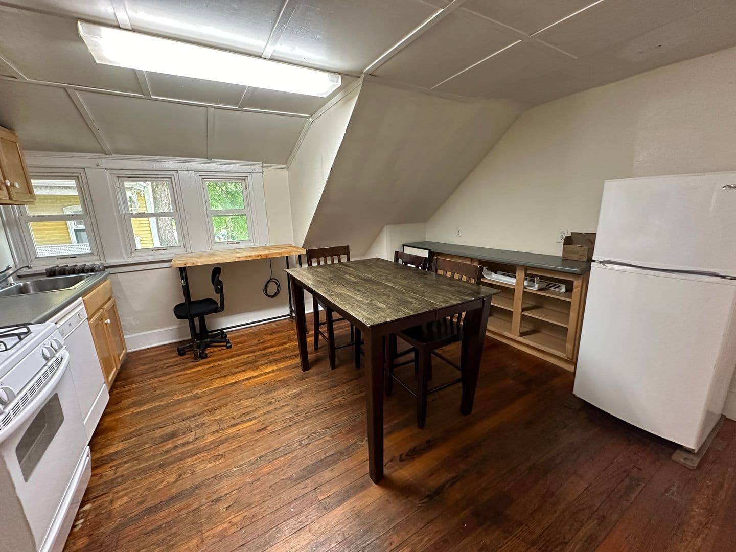 Ithaca Apartment: 708 E Seneca St