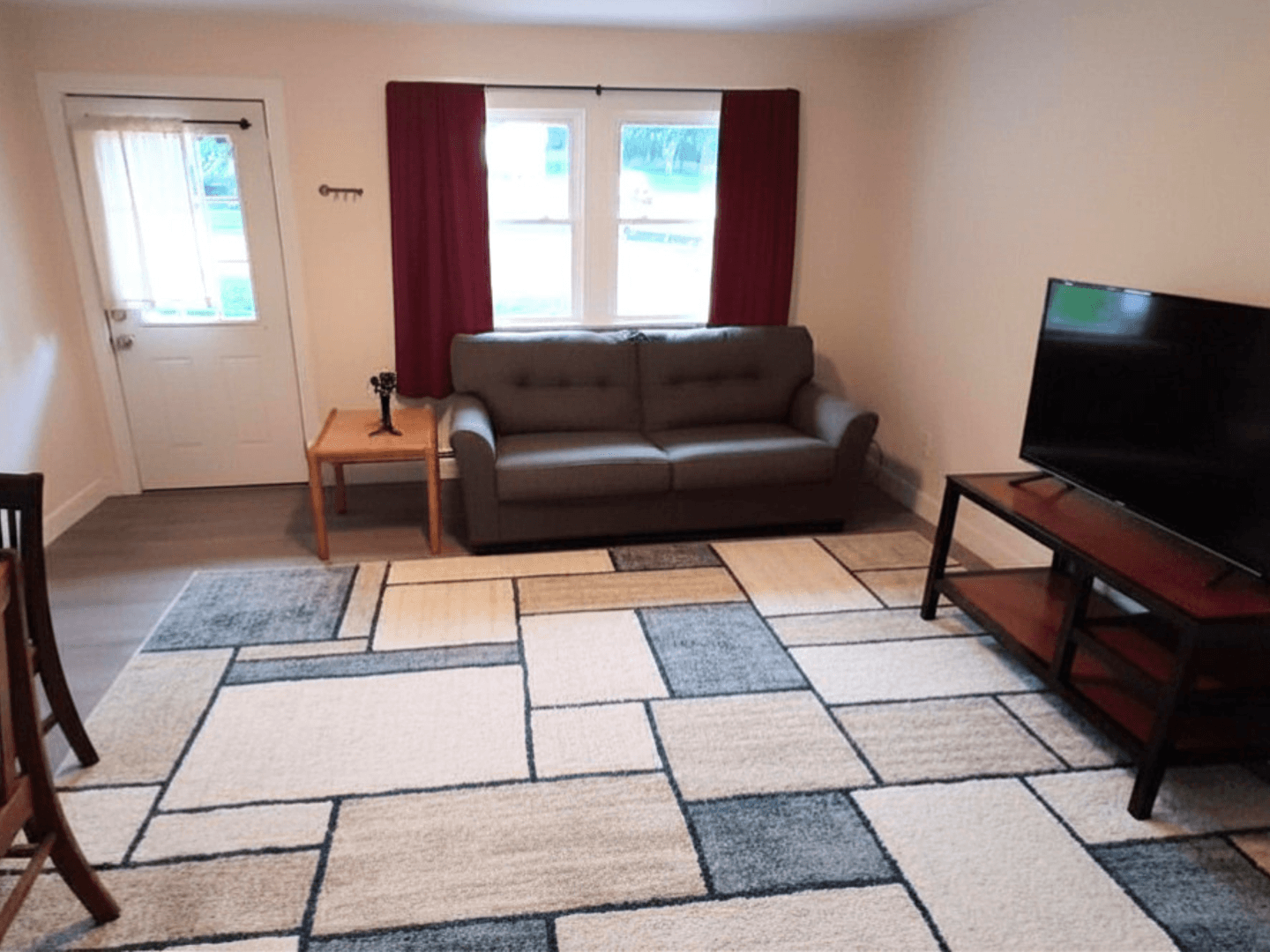 Ithaca Apartment: 320 Hillview Place