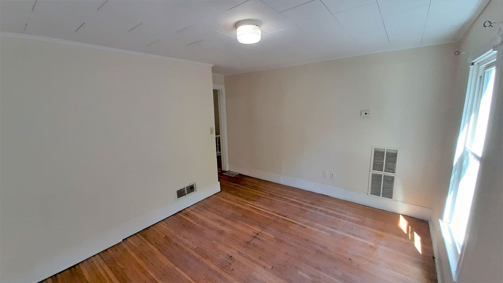Ithaca Apartment: 410 S Aurora Street