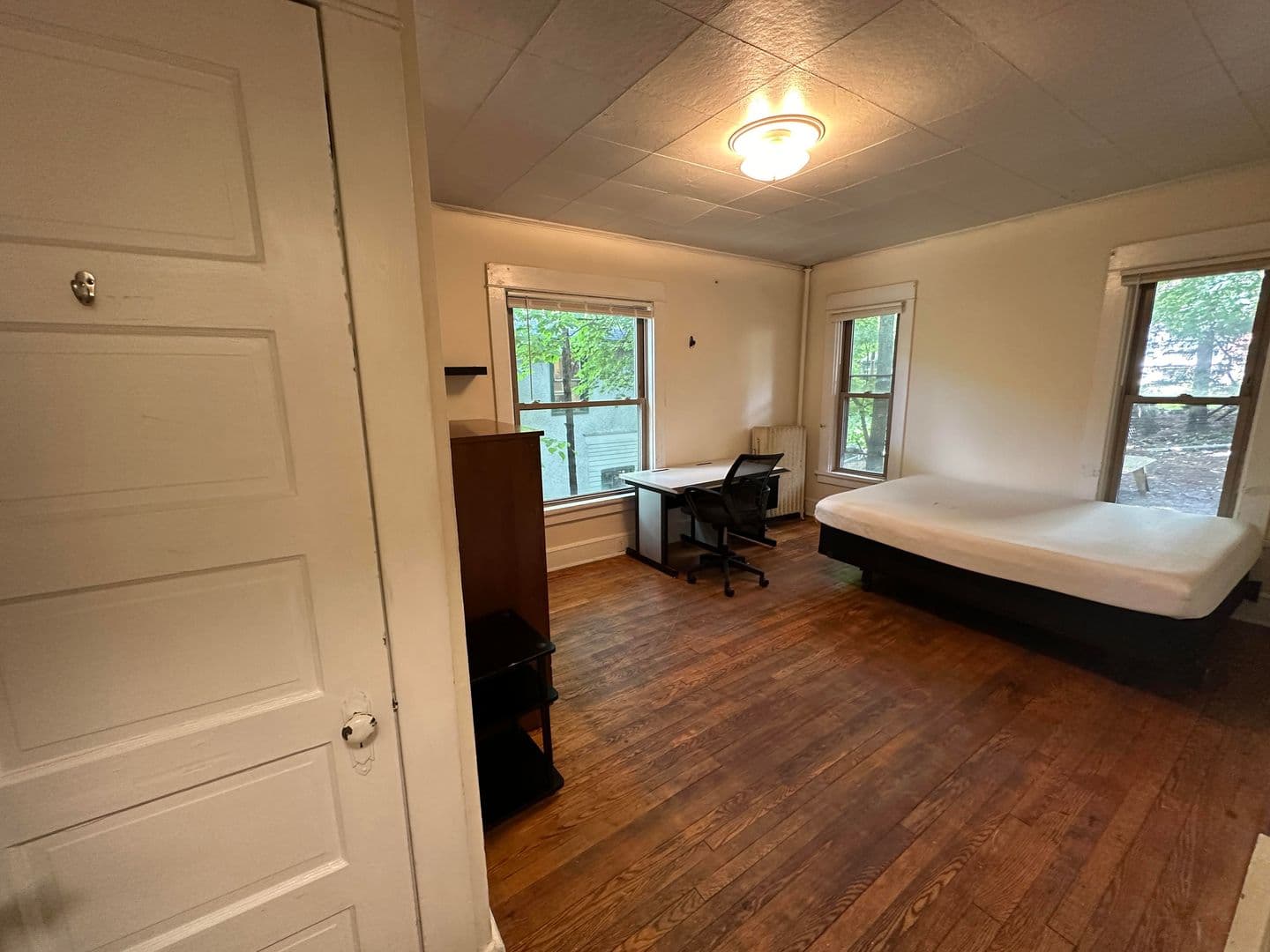 Ithaca Apartment: 708 E Seneca St