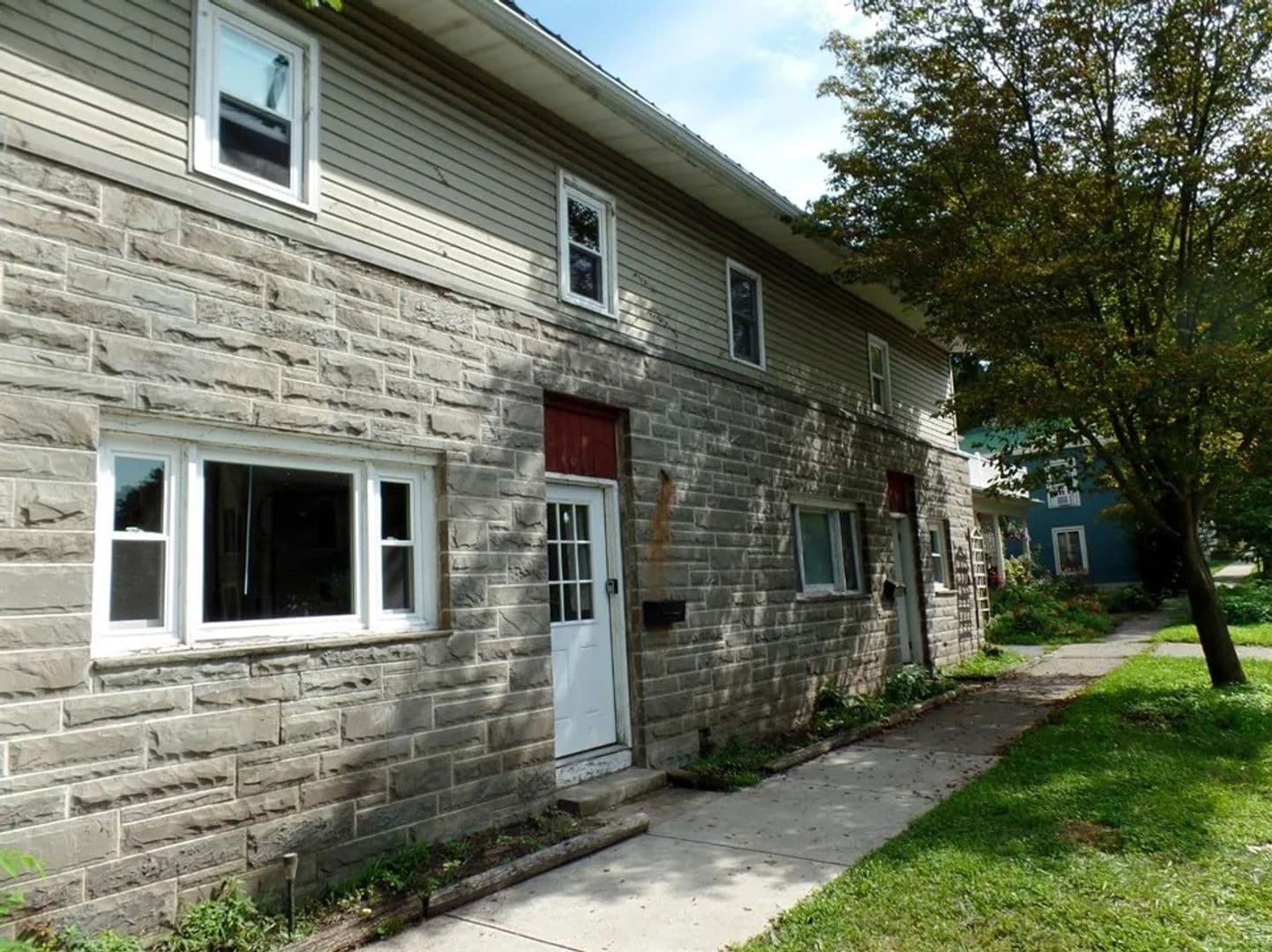 Ithaca Apartment: 408 E Lincoln Street