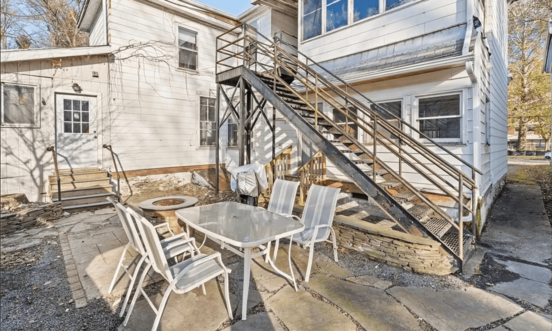 Ithaca Apartment: 222 S Geneva Street