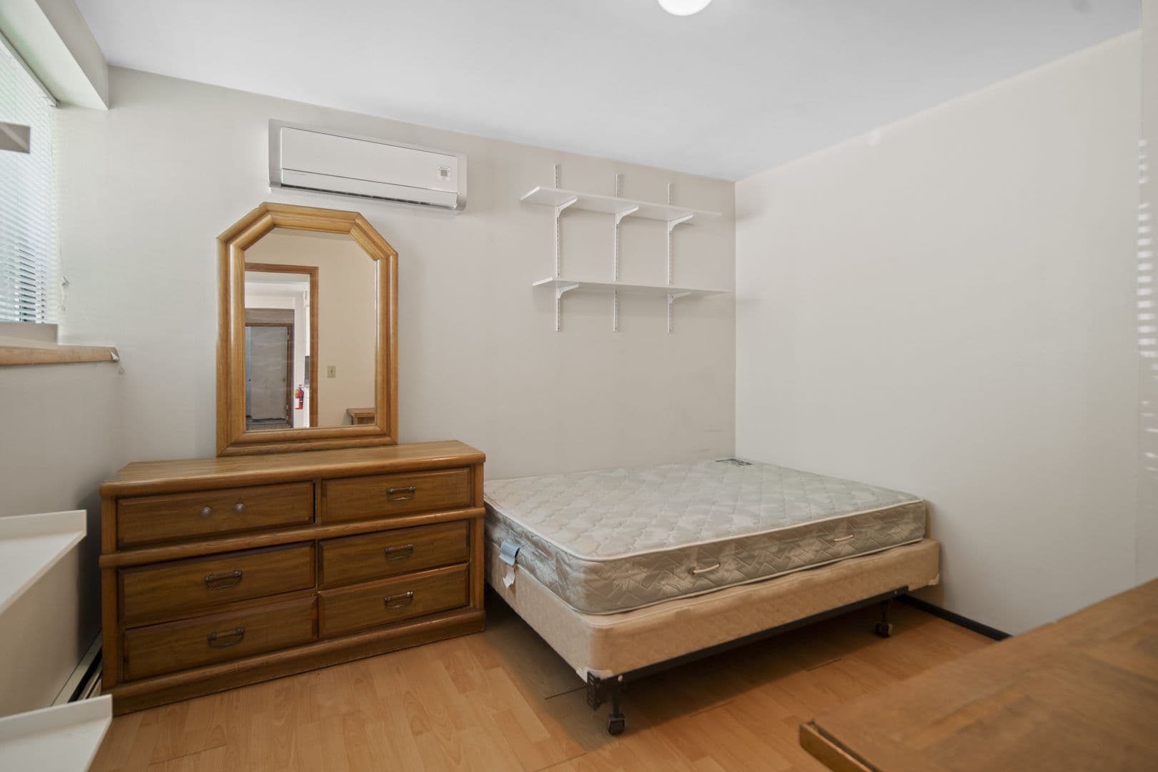 Ithaca Apartment: 211 Linden Avenue