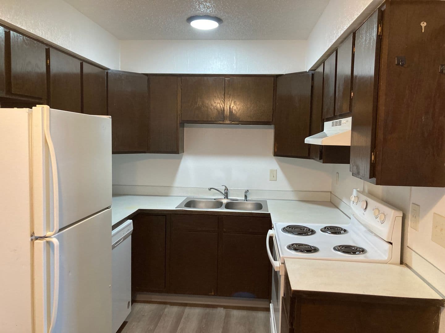 BISMARCK Apartment: 1836 ALLISON DRIVE