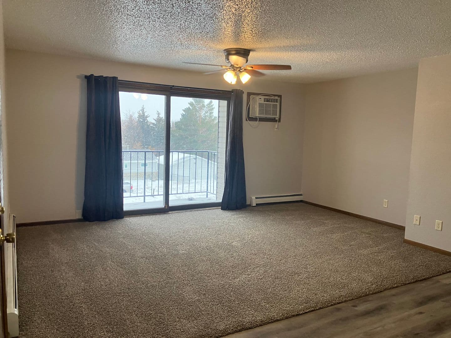 MANDAN Apartment: 1218 3RD ST NE