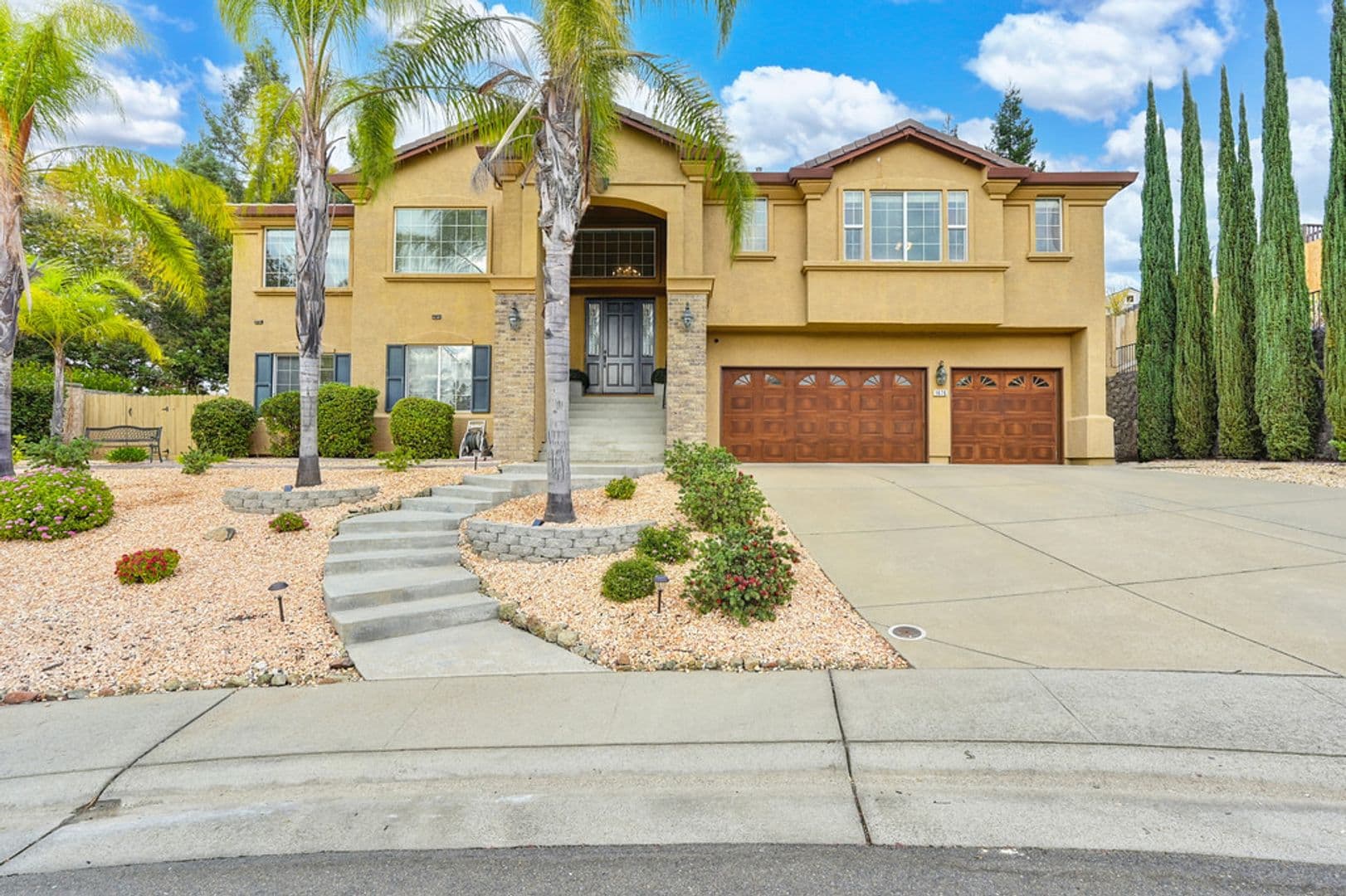 FOLSOM House: 1676 STRONSAY CT.