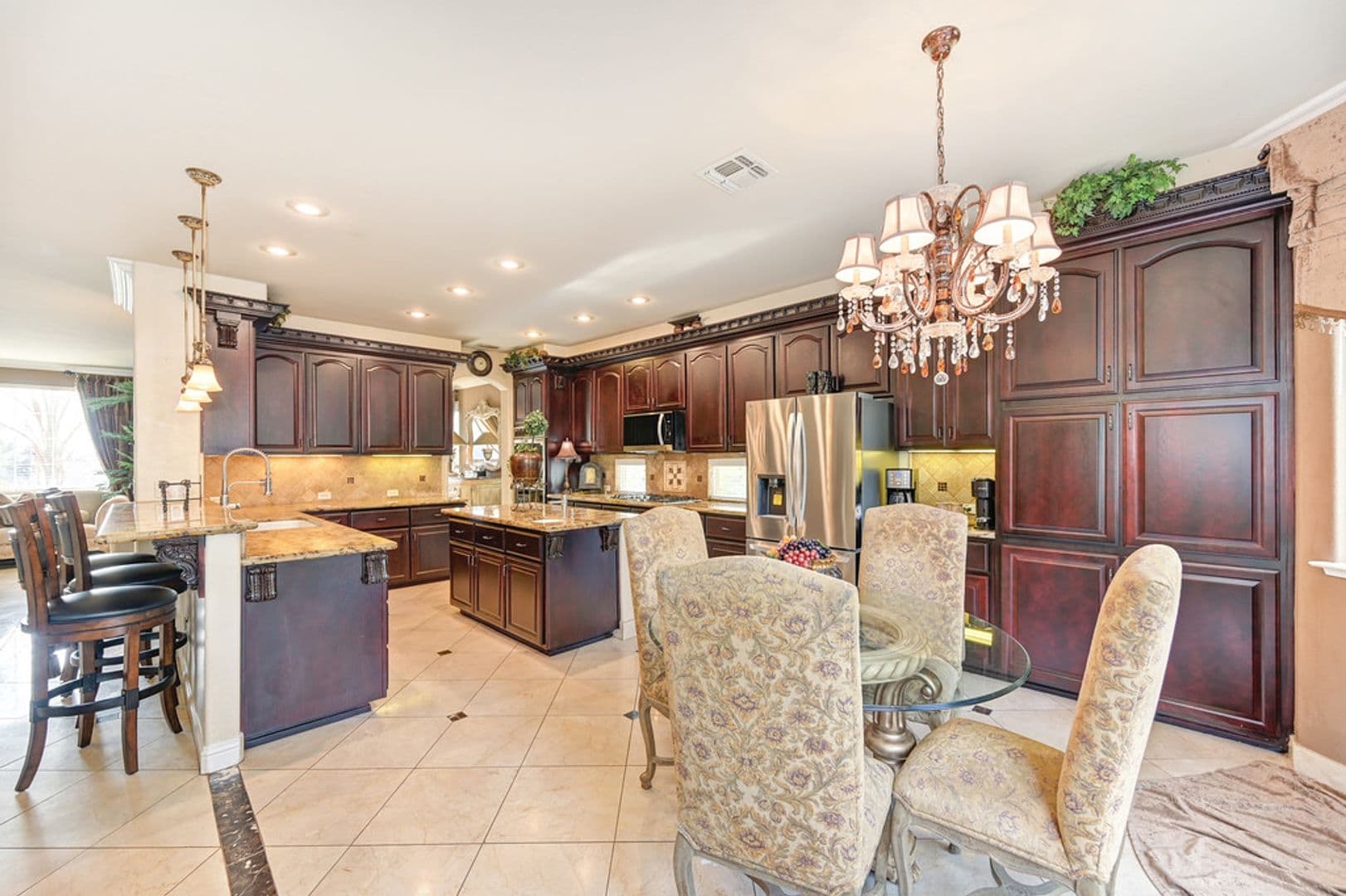 FOLSOM House: 1676 STRONSAY CT.