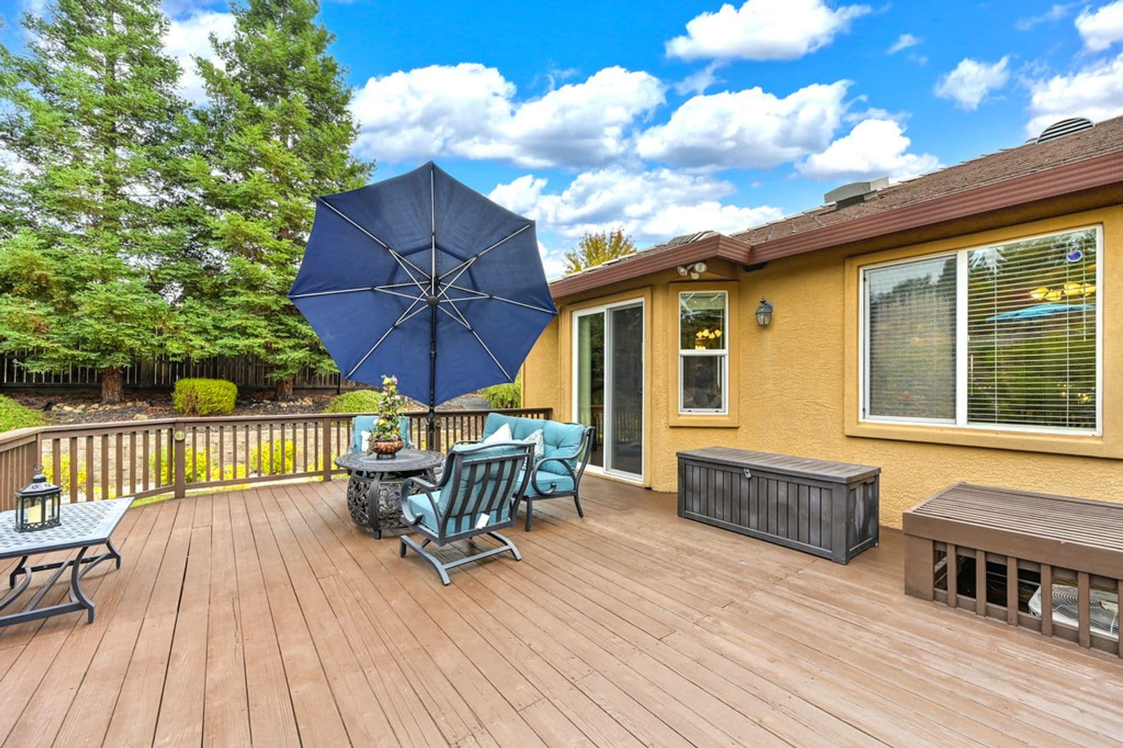 FOLSOM House: 1676 STRONSAY CT.