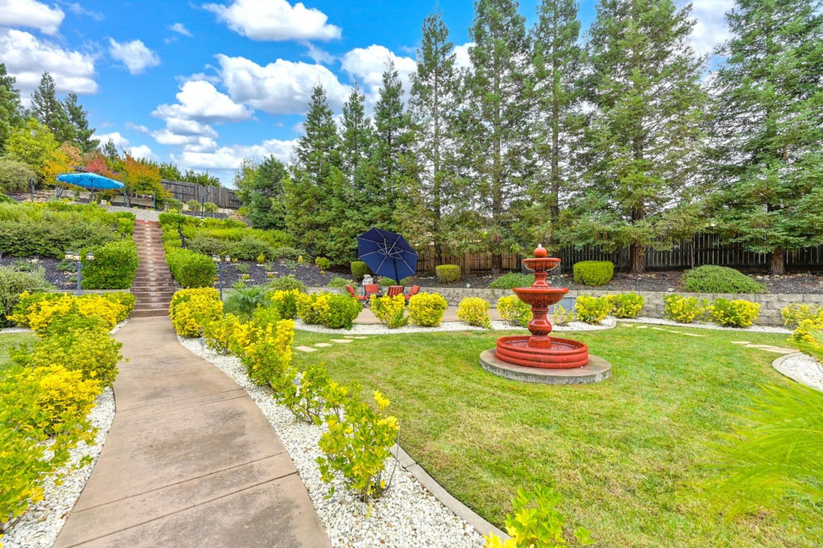 FOLSOM House: 1676 STRONSAY CT.