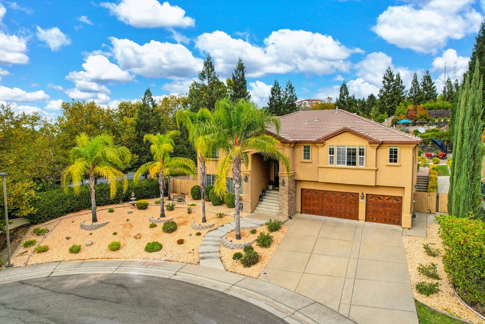 FOLSOM House: 1676 STRONSAY CT.