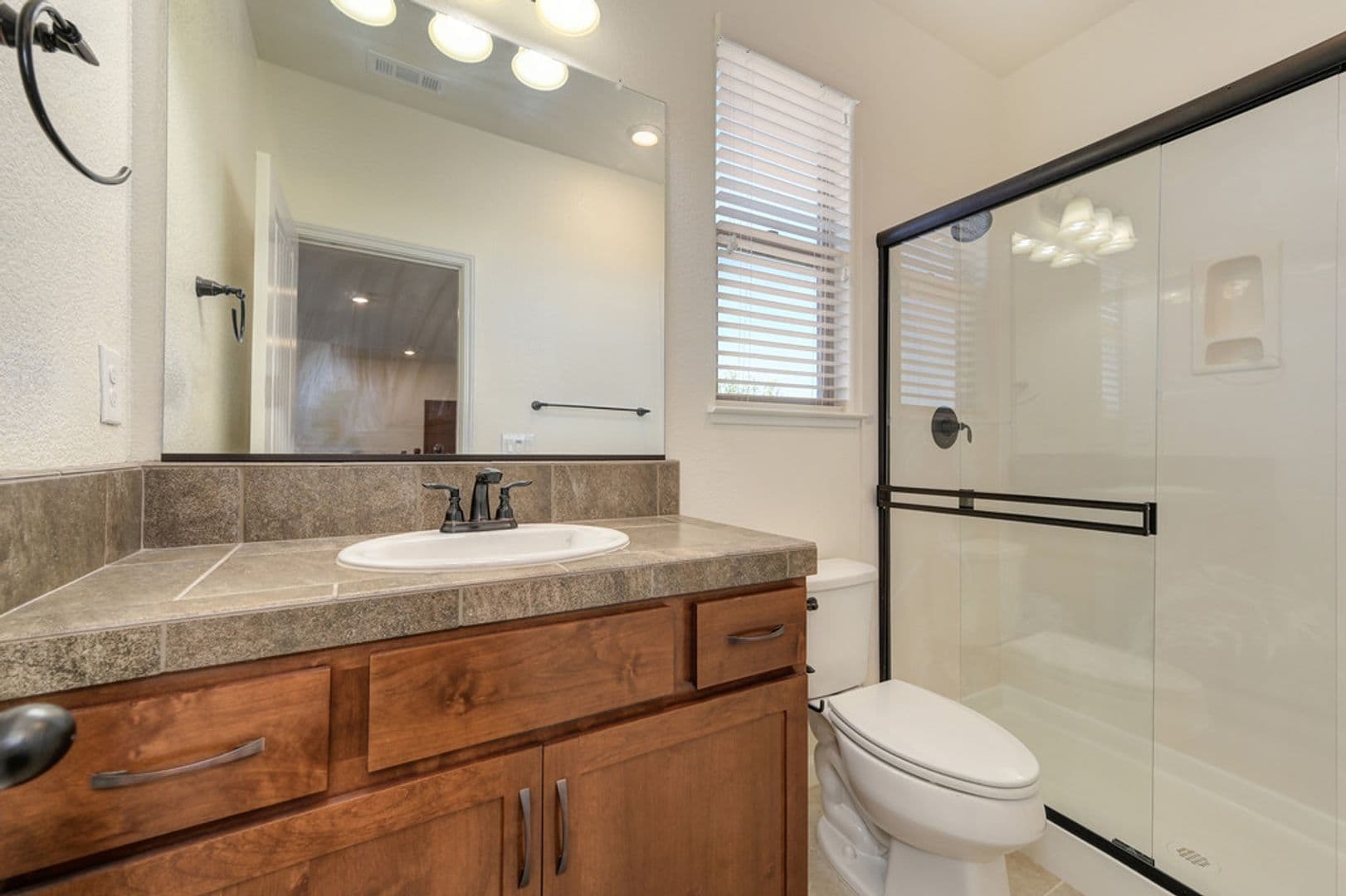ROCKLIN House: 3809 FENWAY CIR.