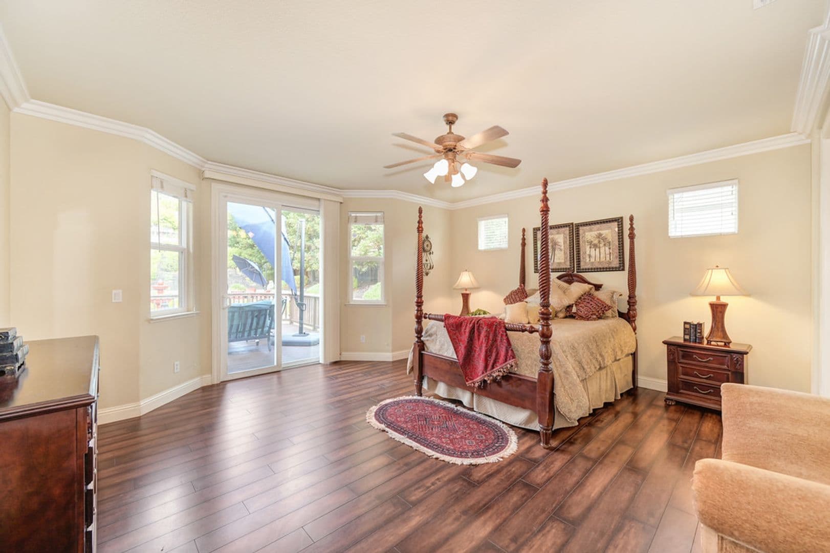 FOLSOM House: 1676 STRONSAY CT.
