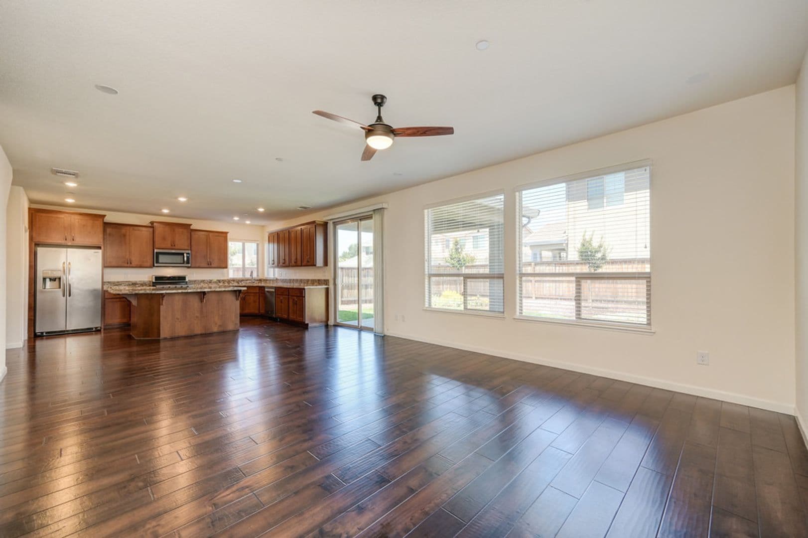 ROCKLIN House: 3809 FENWAY CIR.