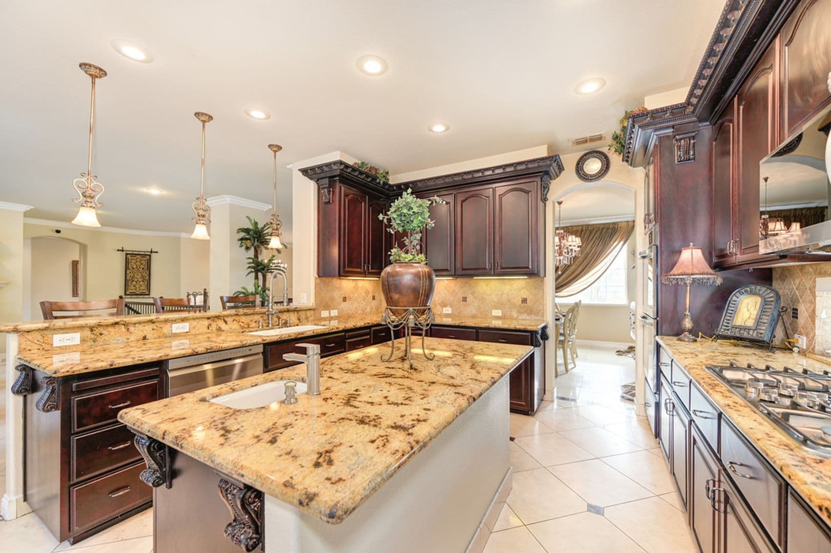 FOLSOM House: 1676 STRONSAY CT.
