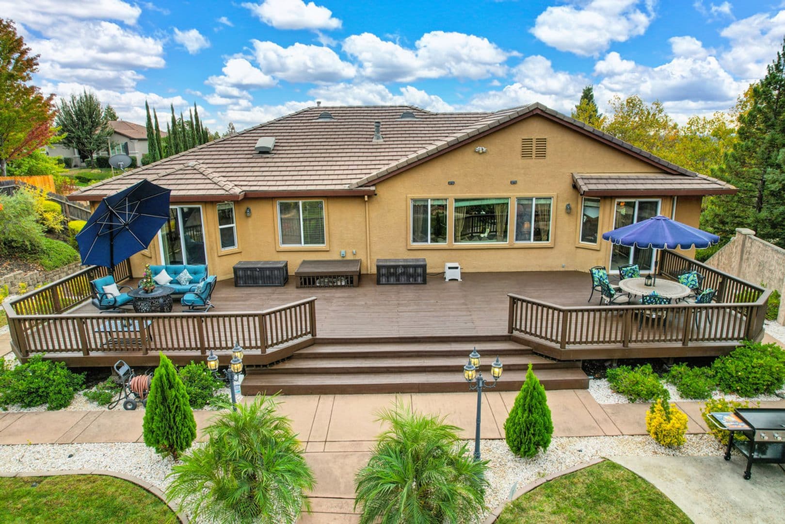 FOLSOM House: 1676 STRONSAY CT.