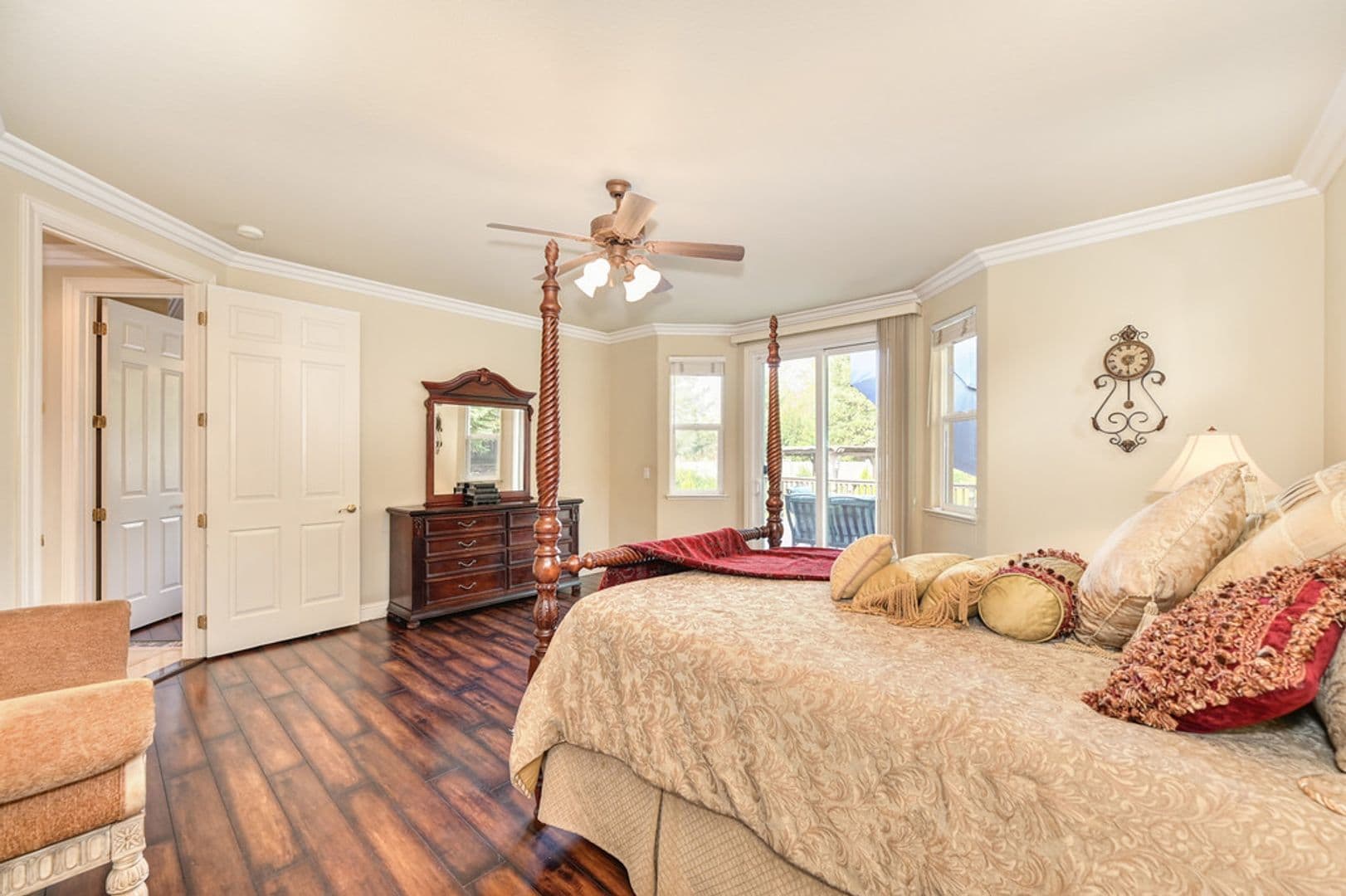 FOLSOM House: 1676 STRONSAY CT.