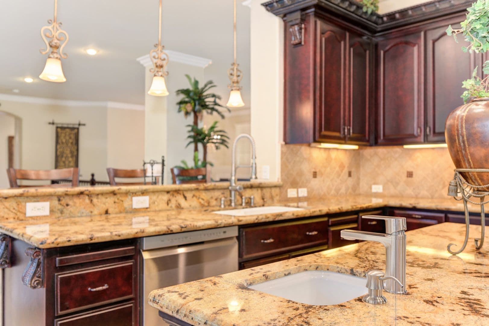 FOLSOM House: 1676 STRONSAY CT.