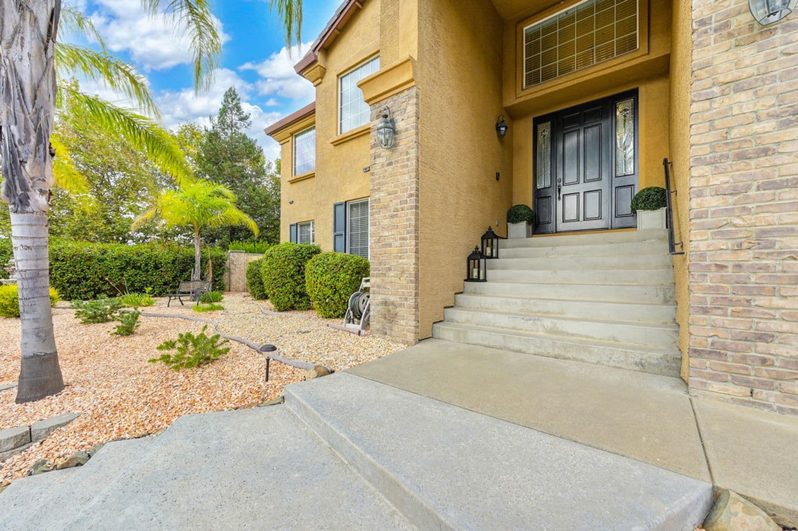 FOLSOM House: 1676 STRONSAY CT.