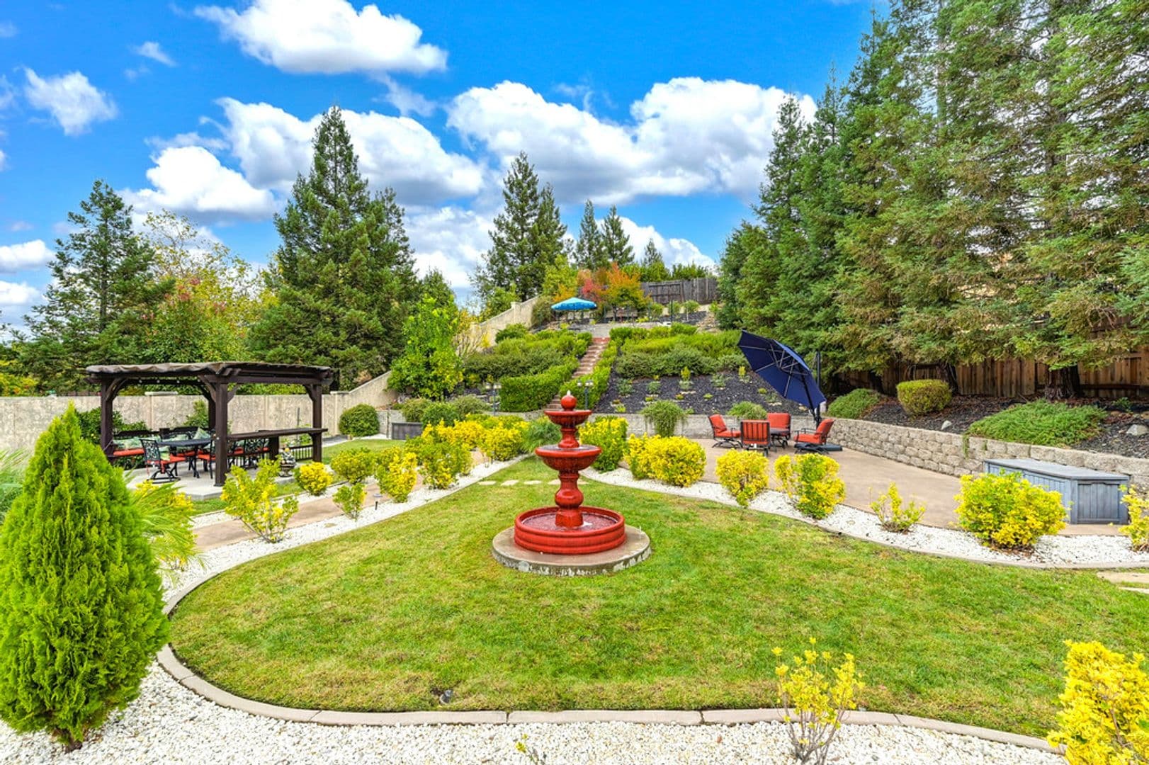 FOLSOM House: 1676 STRONSAY CT.