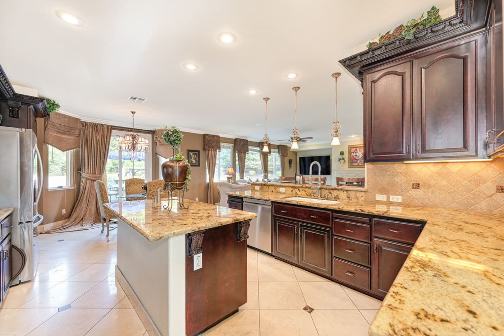 FOLSOM House: 1676 STRONSAY CT.