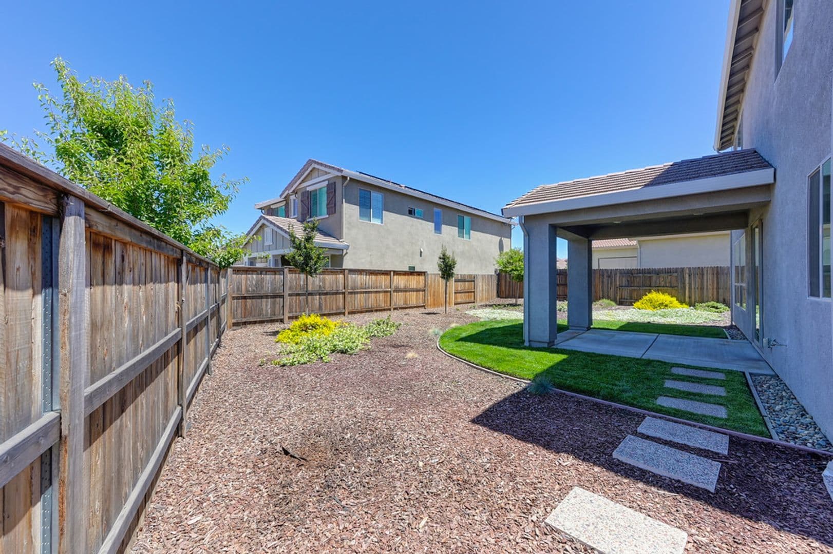 ROCKLIN House: 3809 FENWAY CIR.