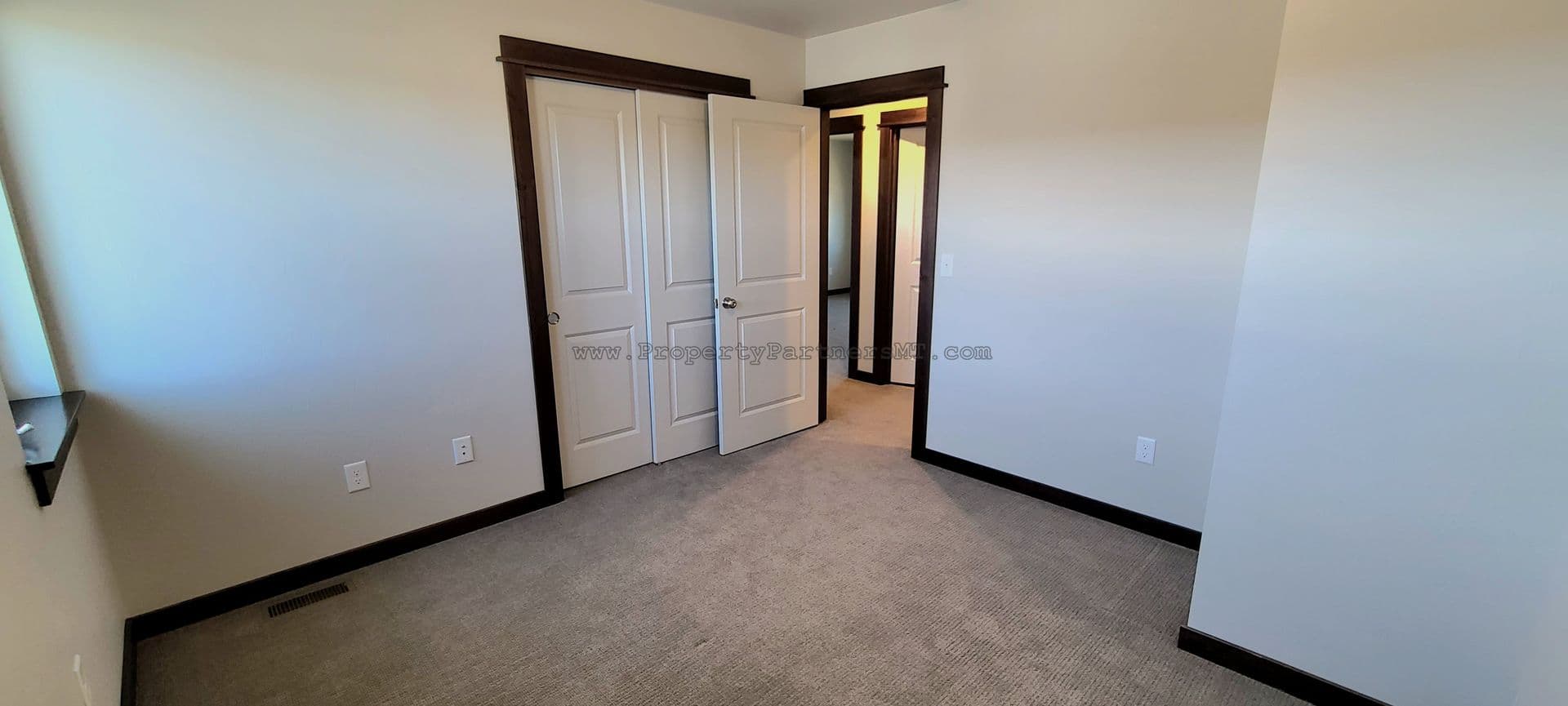 Belgrade Apartment: 1303 Westwood circle