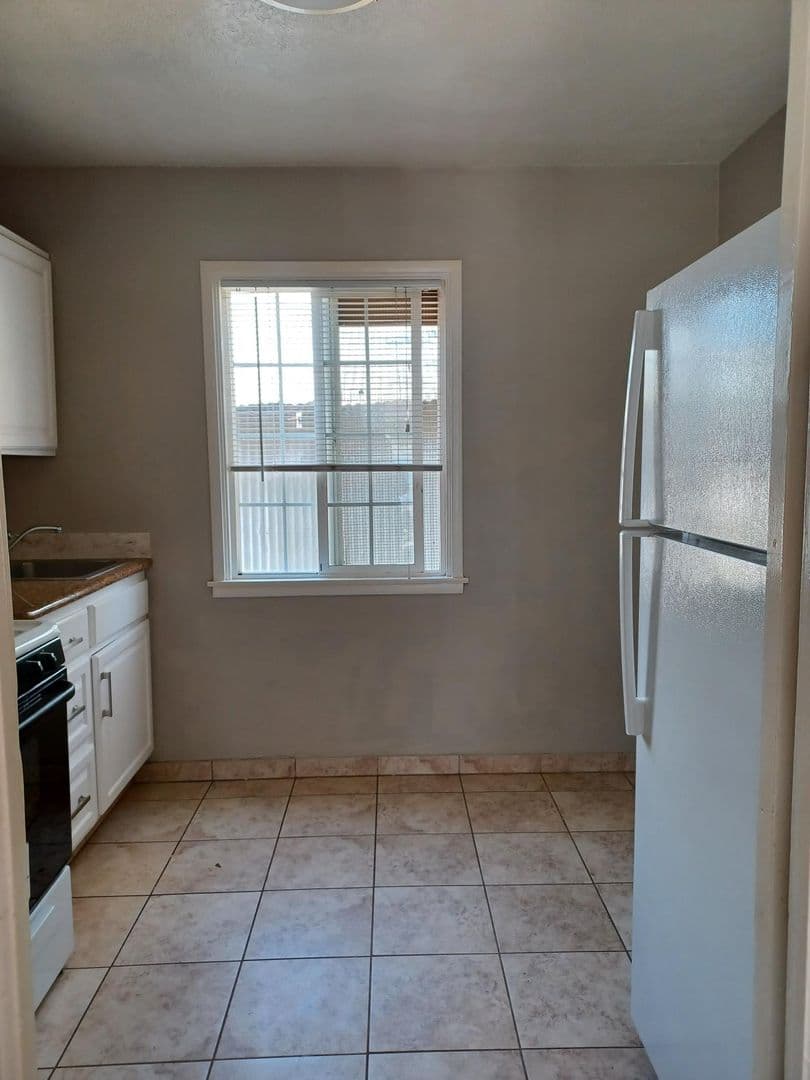 Morgan Hill Apartment: 19040 Monterey Road