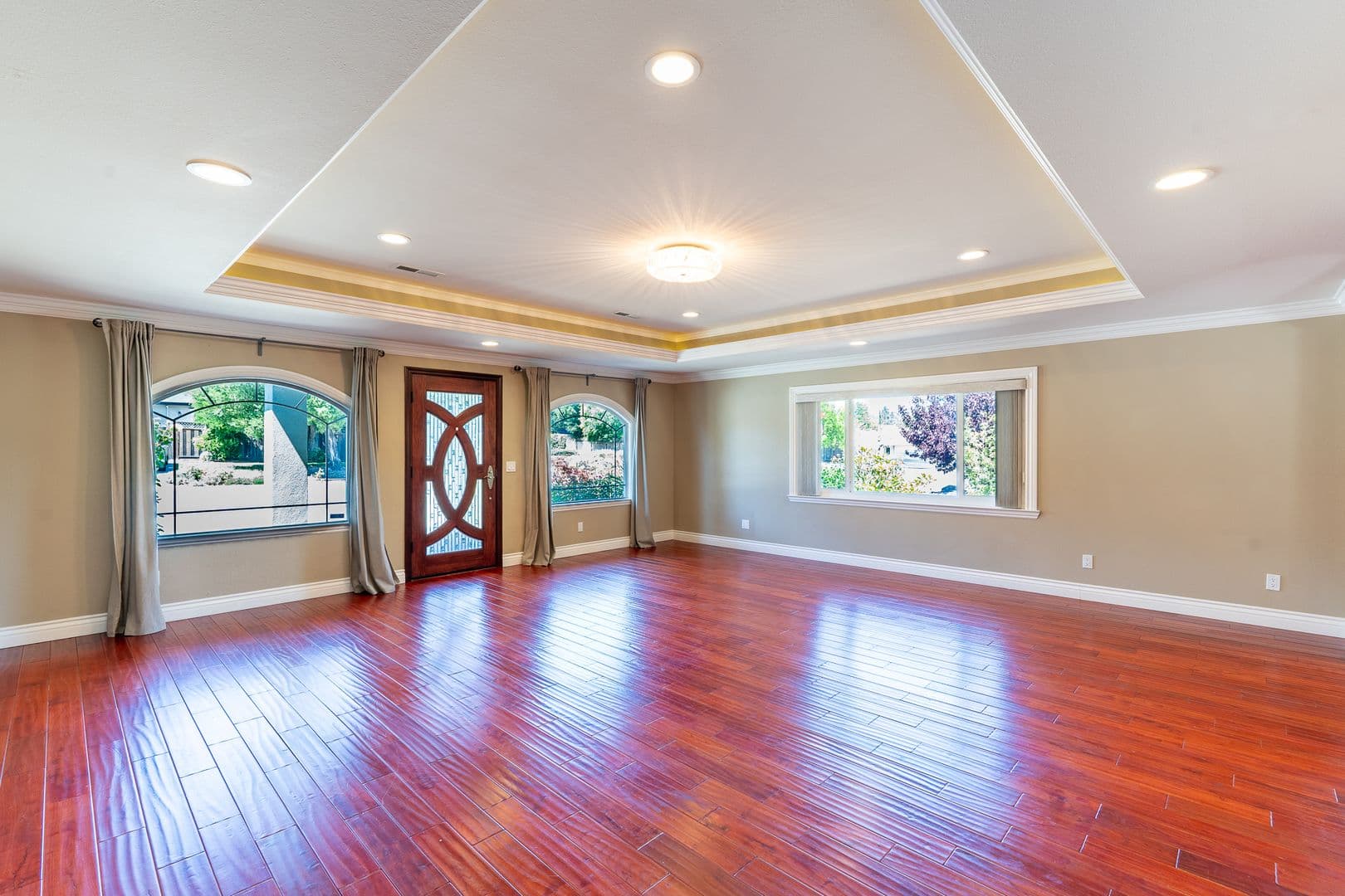 Saratoga House: 19387 Ranfre Lane