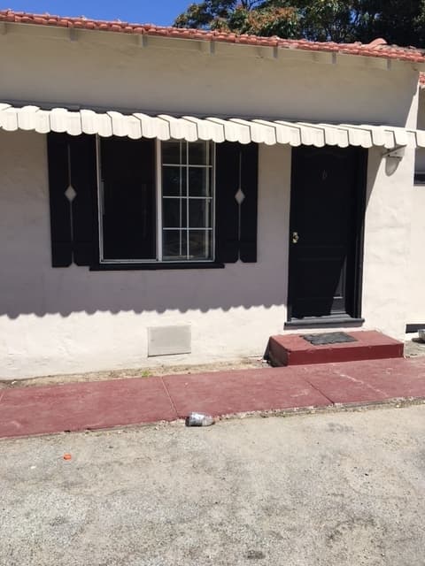 Morgan Hill Apartment: 19040 Monterey Road