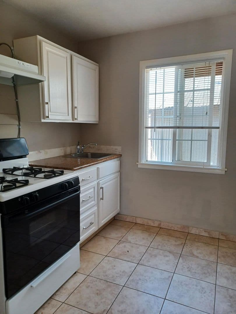 Morgan Hill Apartment: 19040 Monterey Road