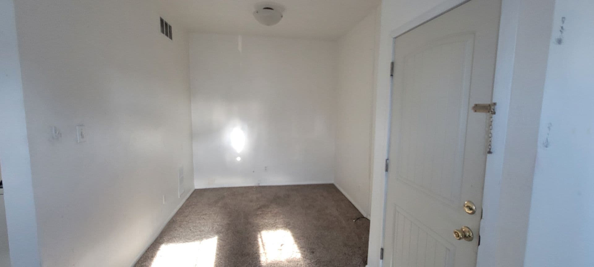 Florence Apartment: 434 - 502 W Main St