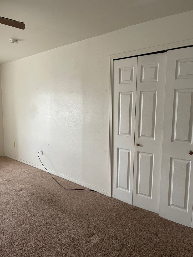 Florence Apartment: 434 - 502 W Main St