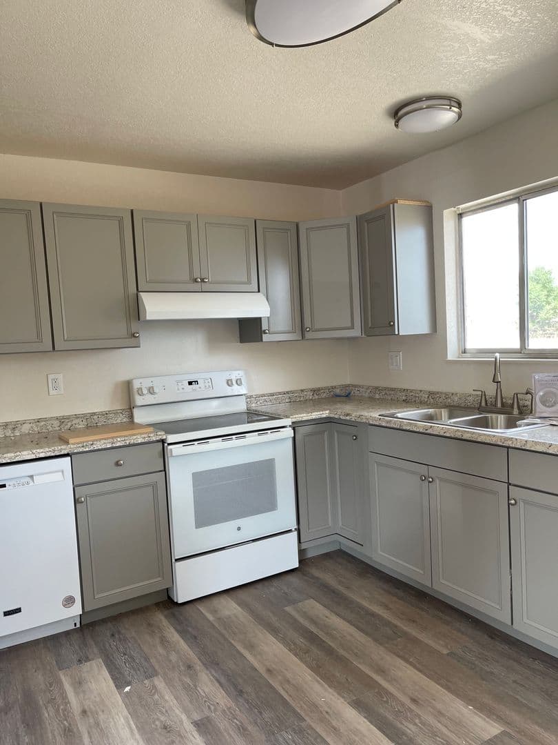 Canon City House: 2015 Pear