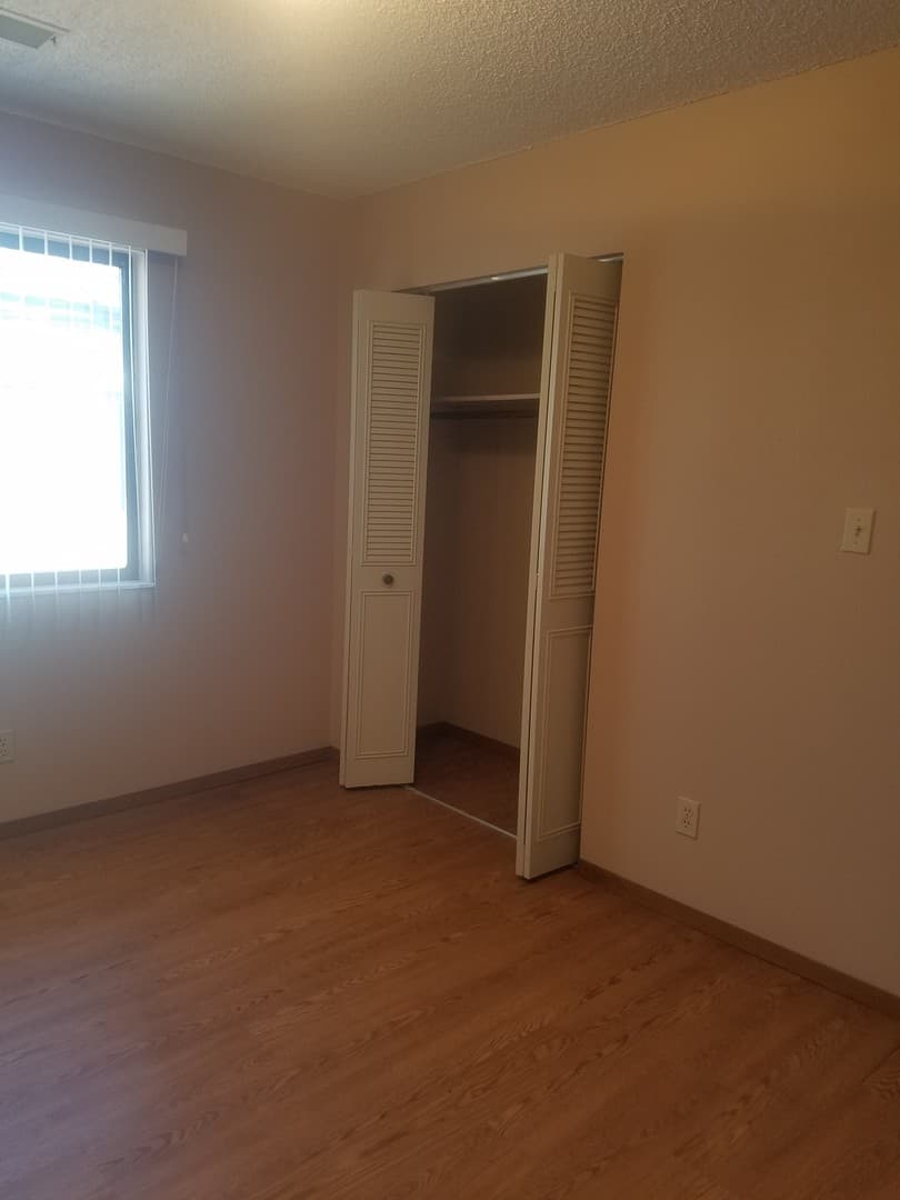 Canon City Apartment: 201 Macon