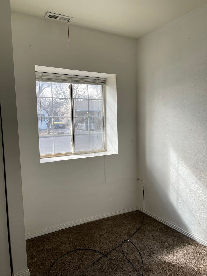 Florence Apartment: 434 - 502 W Main St