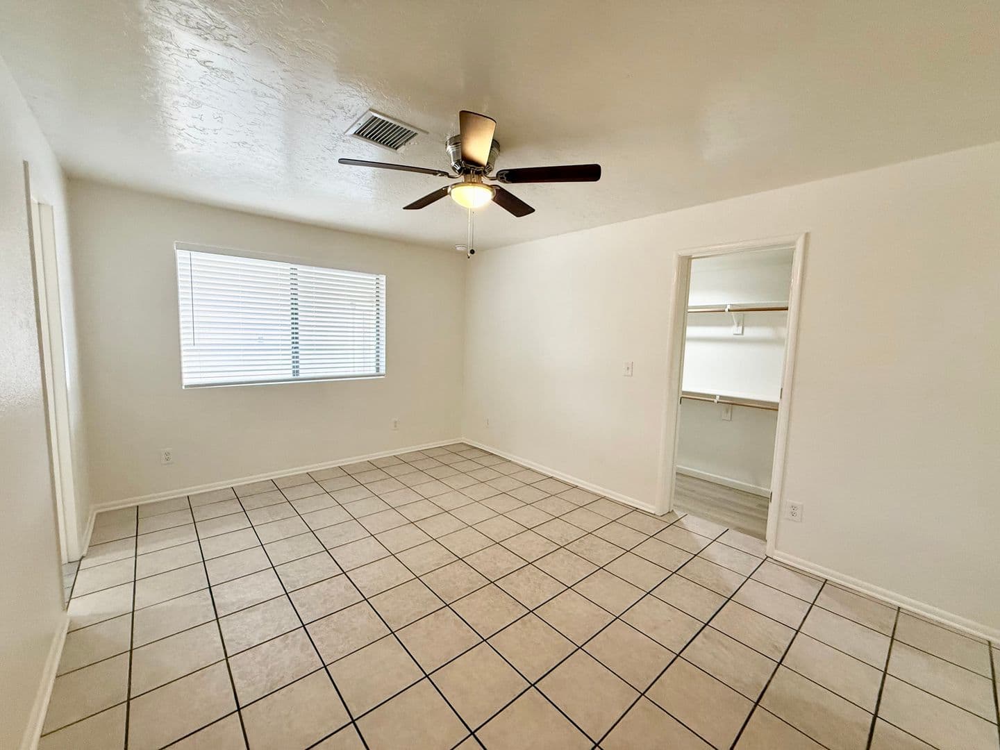 Prescott Valley Apartment: 7860 E Spouse Dr