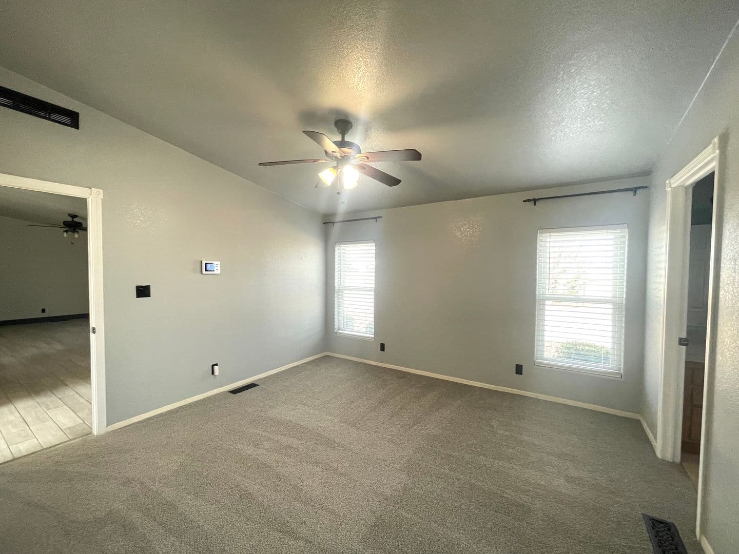 Paulden House: 22355 N Docs Rd