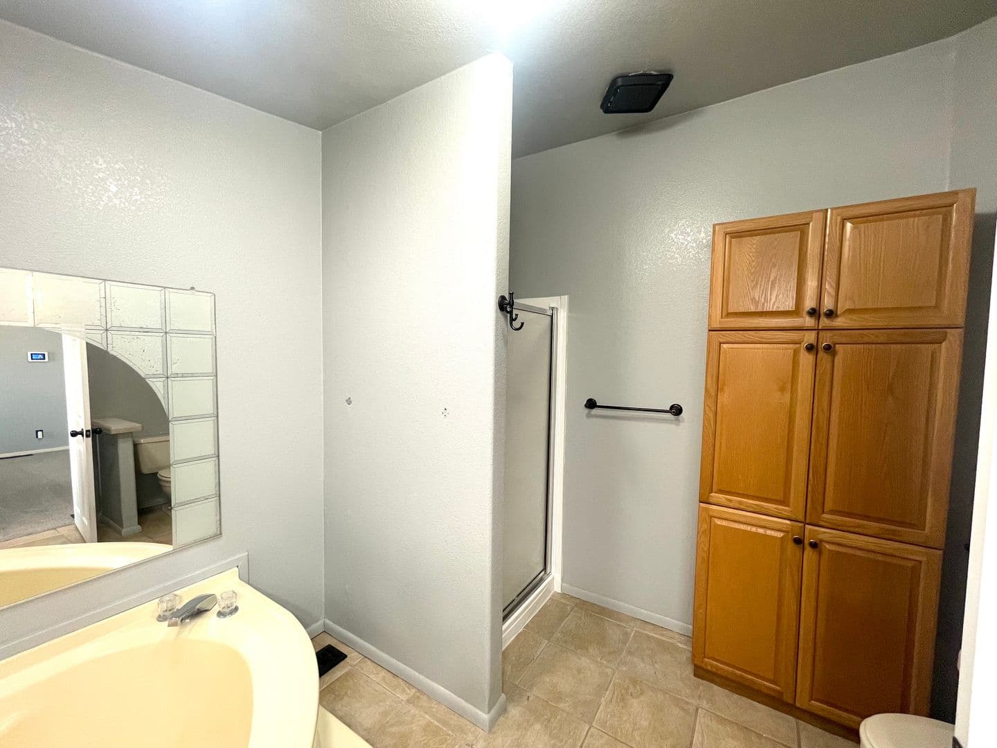 Paulden House: 22355 N Docs Rd
