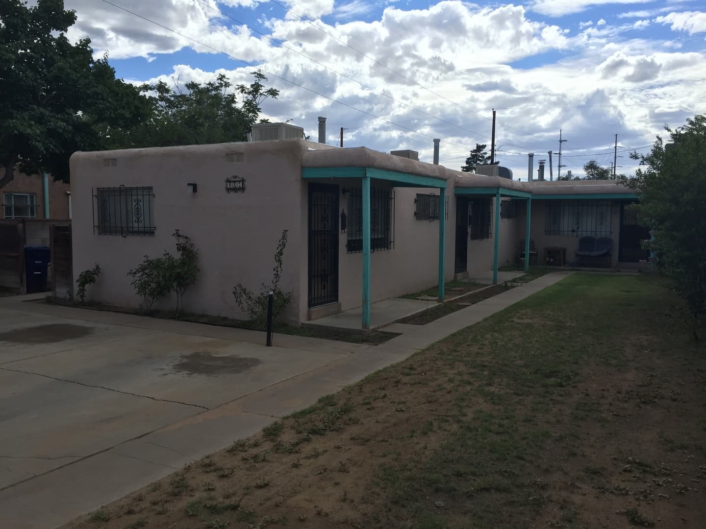 ALBUQUERQUE Apartment: 427 STANFORD DR SE