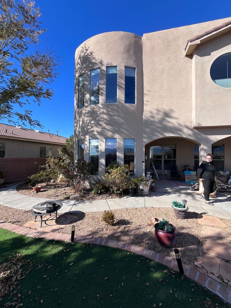 Bernalillo House: 1124 San Augustin