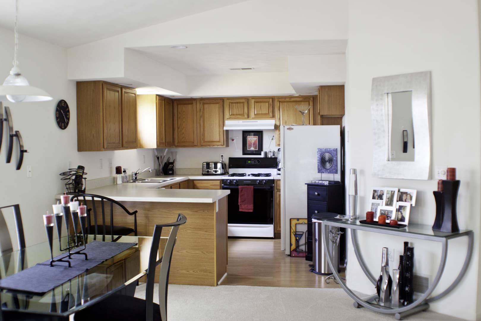 Roscoe Apartment: 4711 Prairie Rose Drive