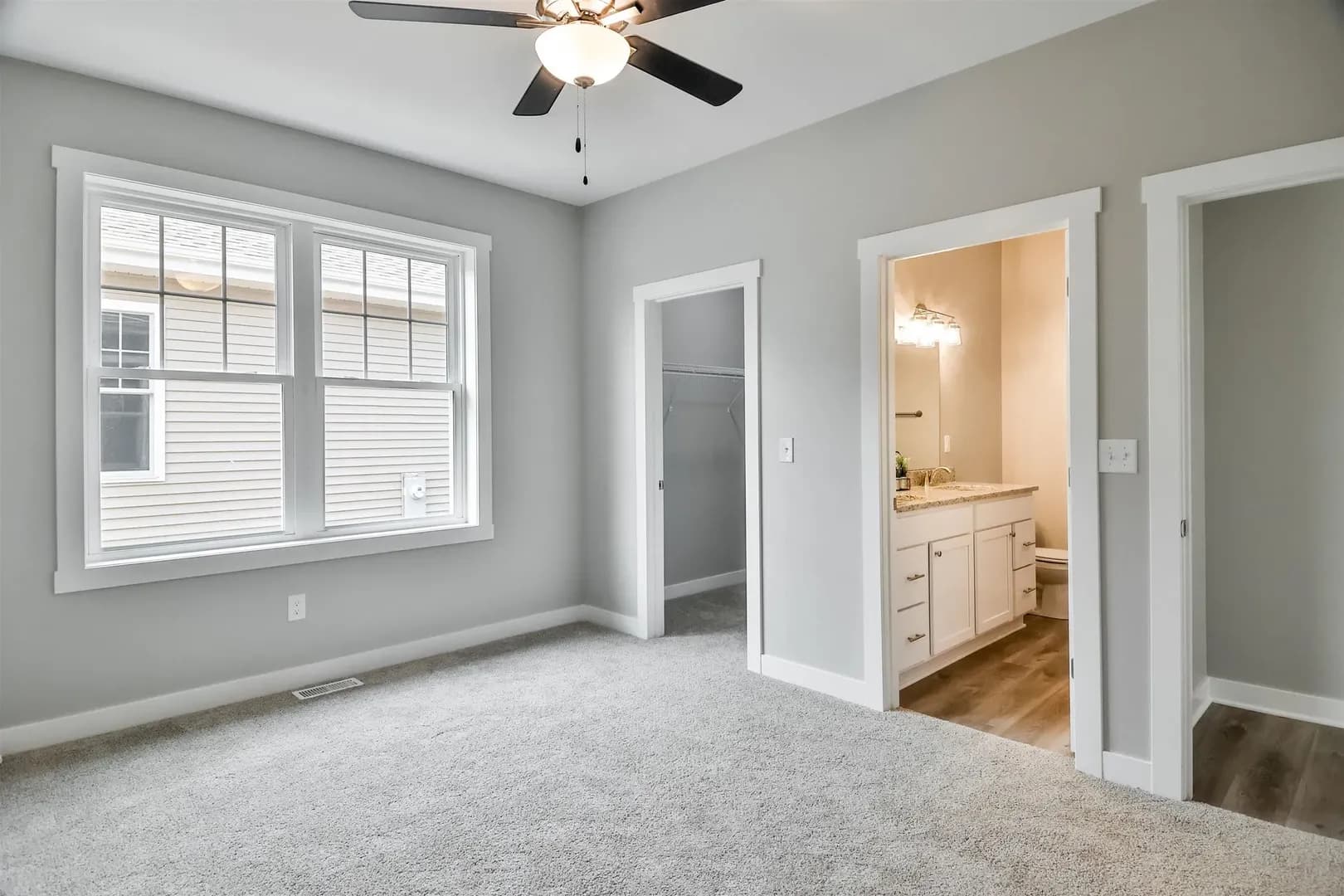 Roscoe Apartment: 4711 Prairie Rose Drive