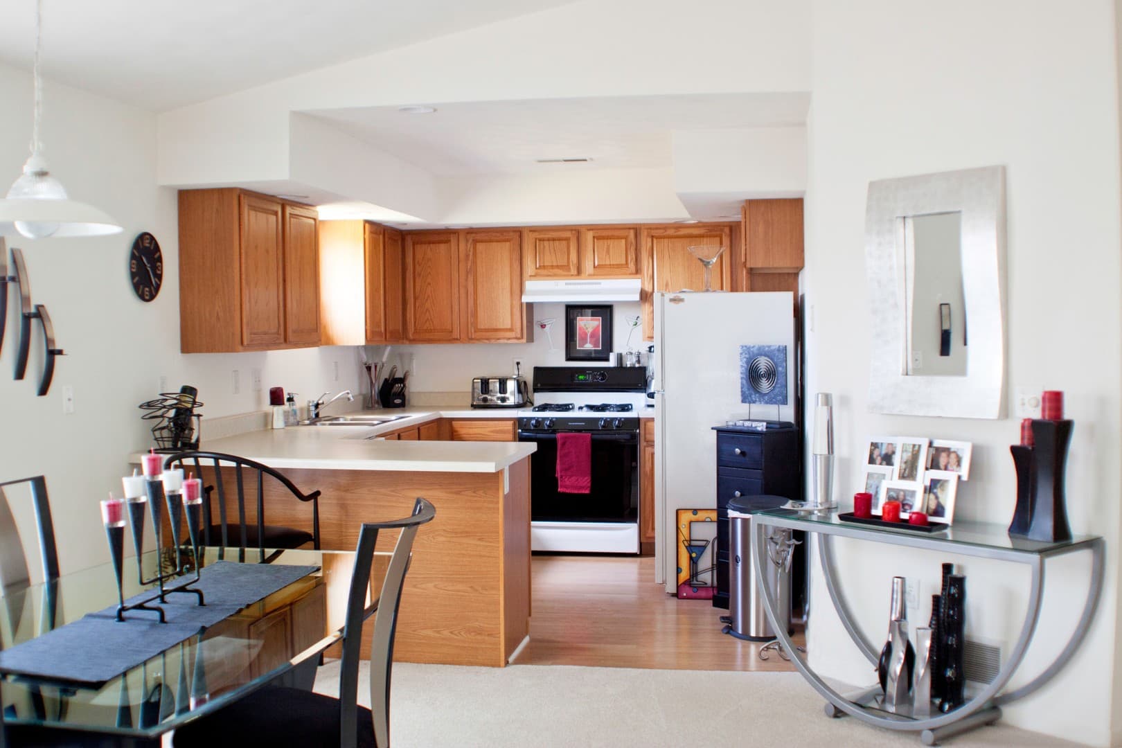 Roscoe Apartment: 4711 Prairie Rose Drive
