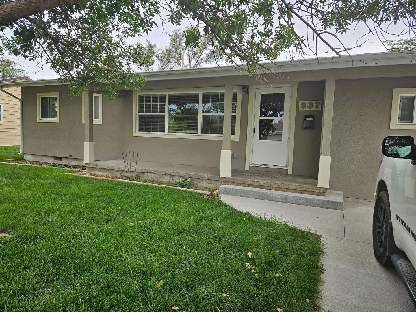 Serling House: 337 Delaware st