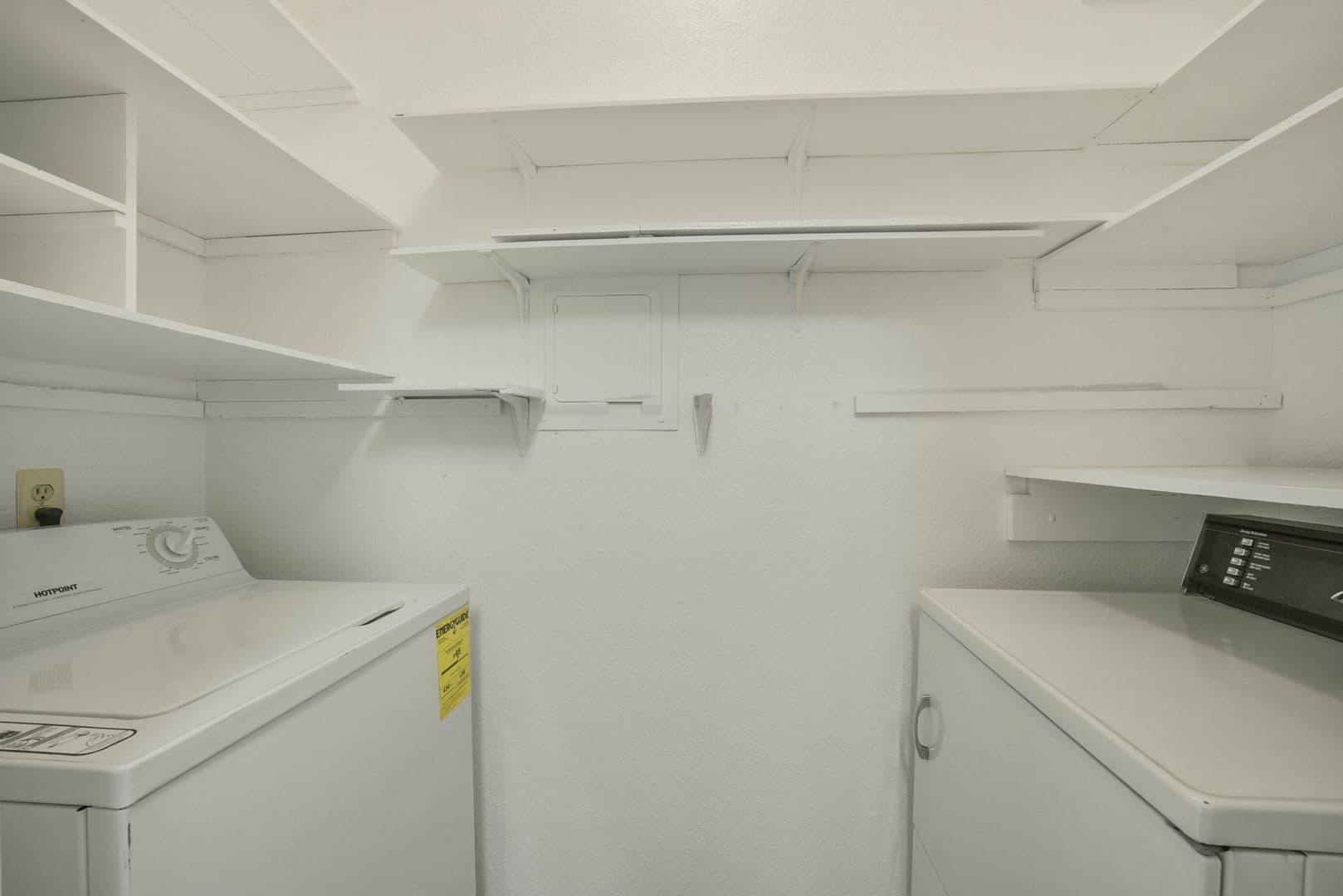 Houston Condo: 2400 N. Braeswood Blvd., Unit 213