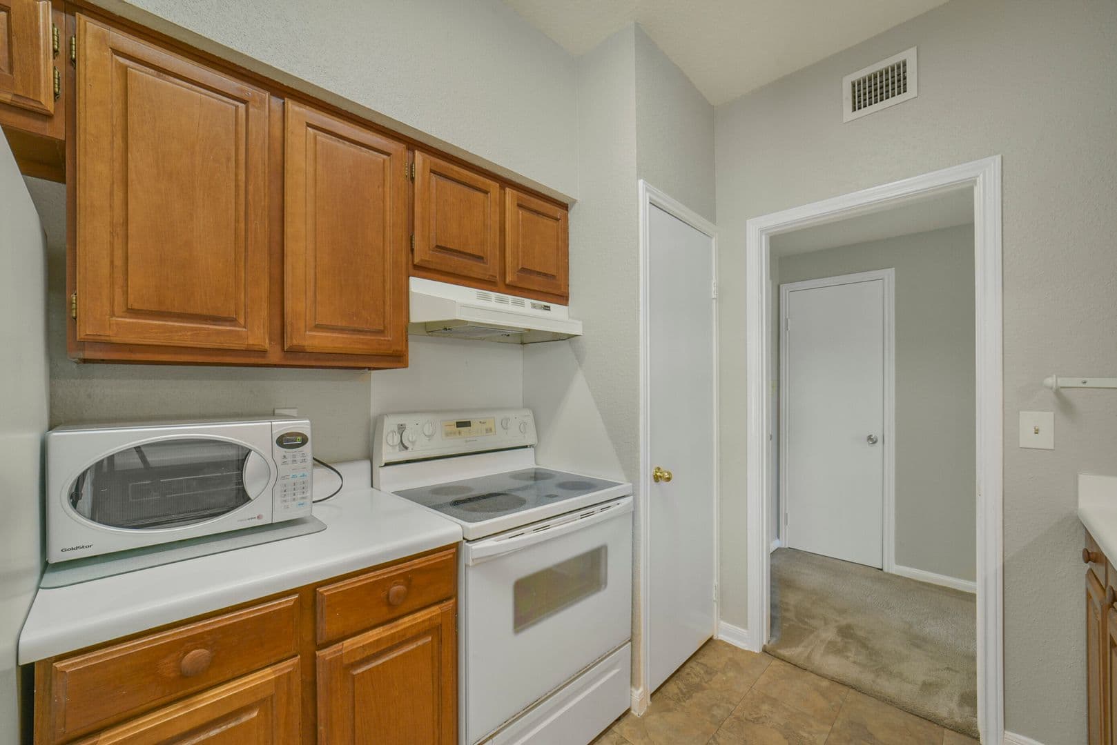 Houston Condo: 2400 N. Braeswood Blvd., Unit 213