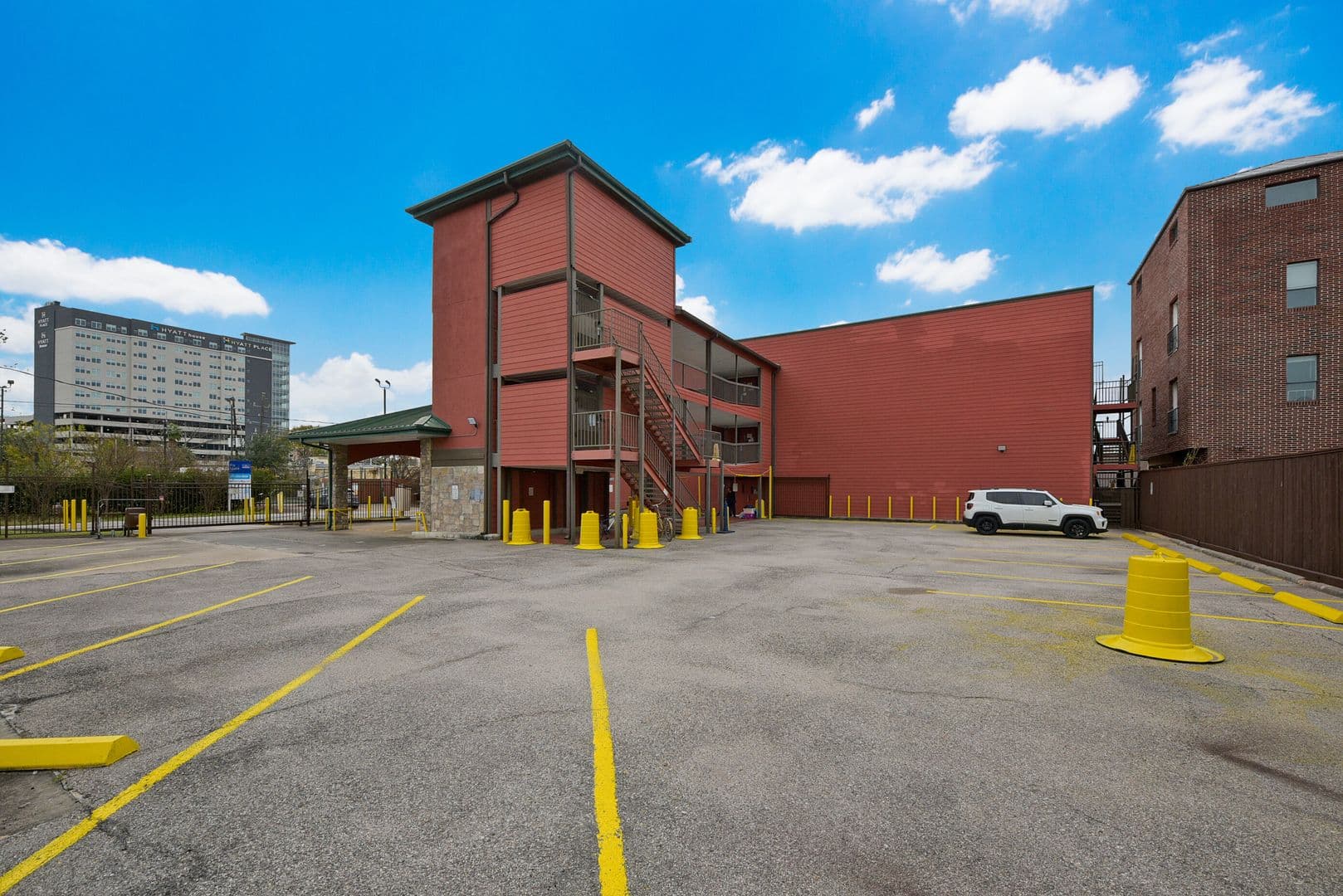 Houston Apartment: 1025 Swanson St.