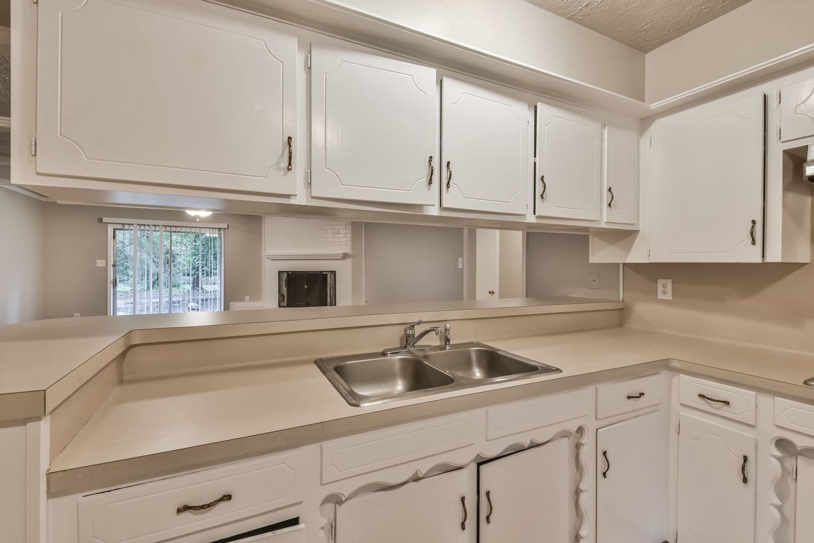 Spring House: 25726 Timber Lakes Dr.